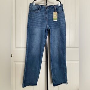 Long Tall Sally Women’s NWT Straight Leg Jeans